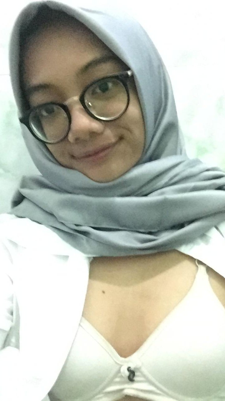 Viral Tiri Sma 2026 Terbaru Abg Indo Bu Dokter Ukhti Solehah Wiwik Rekan Sejawat Jadi Pusat Perhatian Global Trending Top 10 New