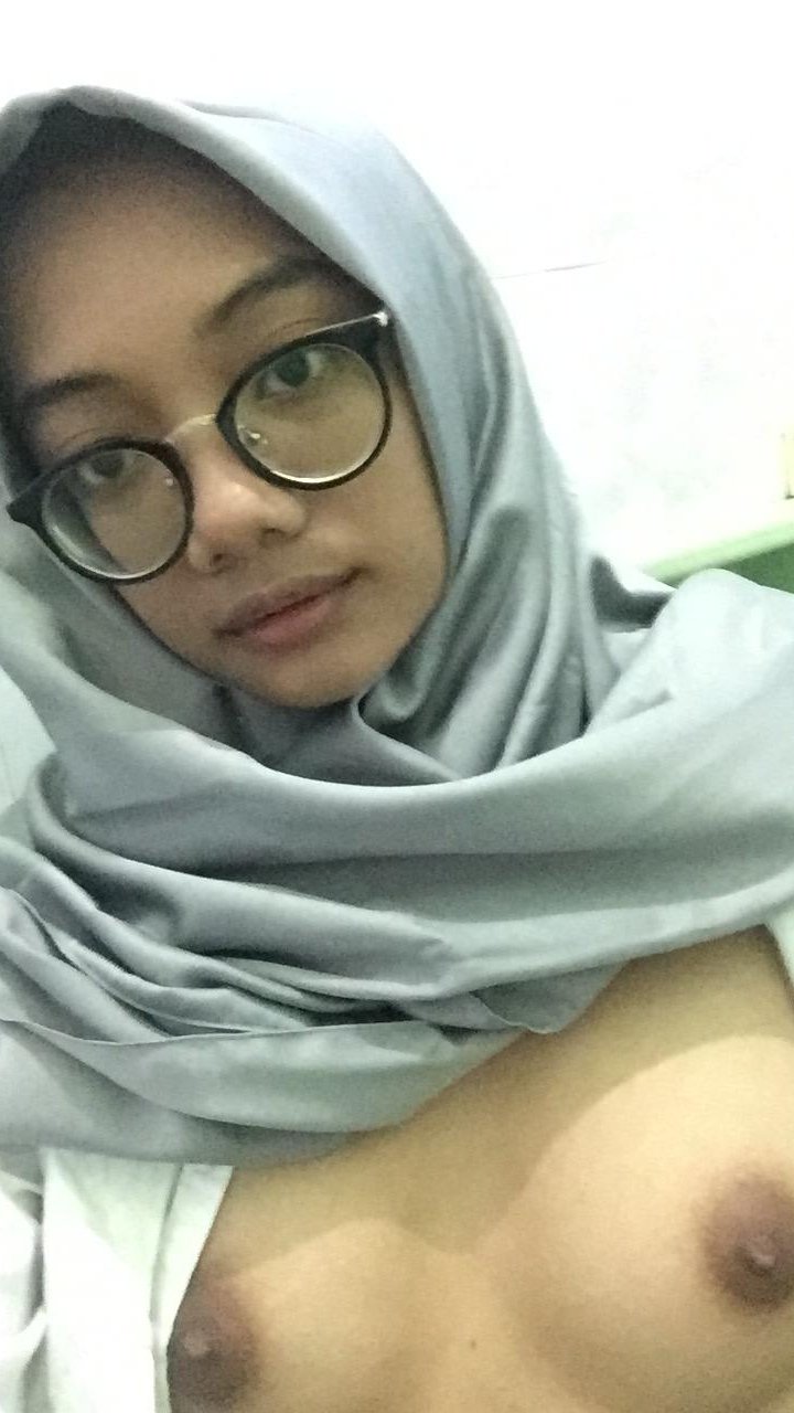 Top 5 Lagi Terbaru Indo 2026 Trending Indonesia Top 10 Viral Terbaru Pesona Pelajar Cantik Berhijab One for All Jengking Ceer di Duburnew Global 2025 Official Sawit Viral 62